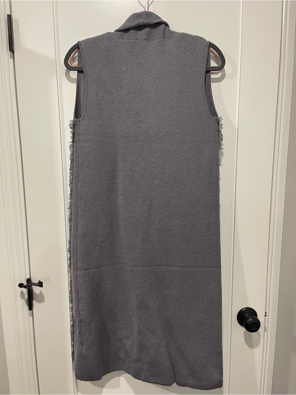 Tahari Gray Sleeveless Open-Front Knit Vest Cape - Picture 2 of 4